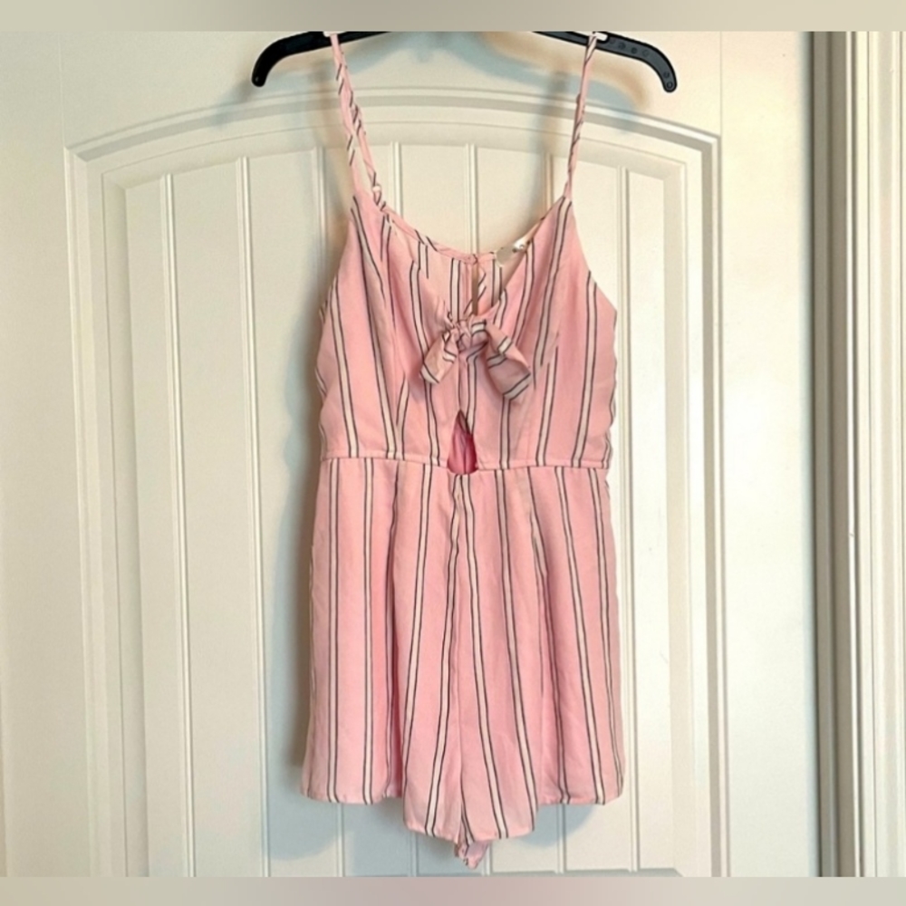 🔷️3-$15🔷️ROWA | Sleeveless Pink Striped Spring Romper Size XL NWT!